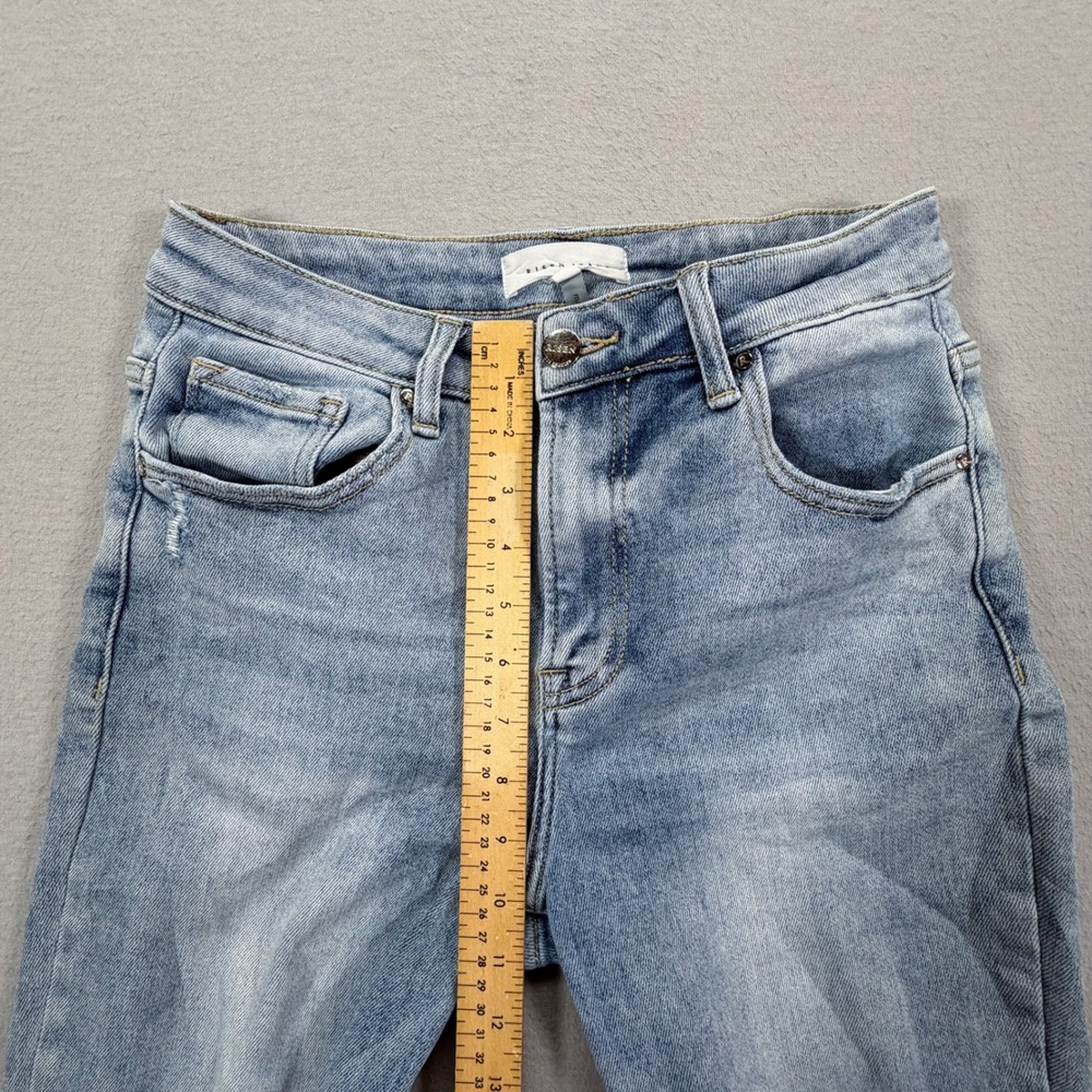 Risen Womens Jeans Straight Leg Light Wash Distressed Raw Hem 7/28 - Picture 5 of 10